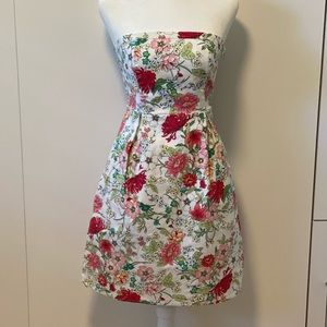 Old Navy size 0 floral print, strapless dress